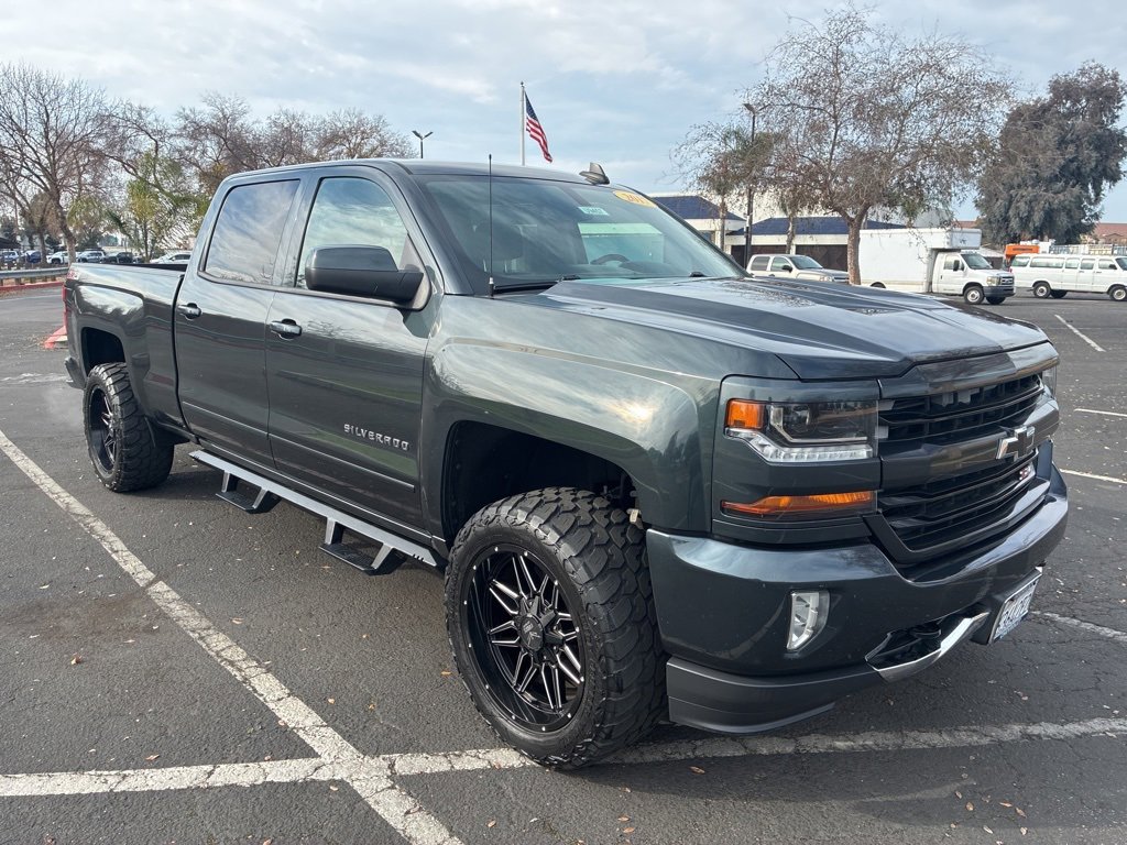 2017 Chevrolet Silverado 1500 LT's photo