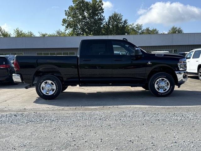 2026 Ram 2500 Tradesman photo 2