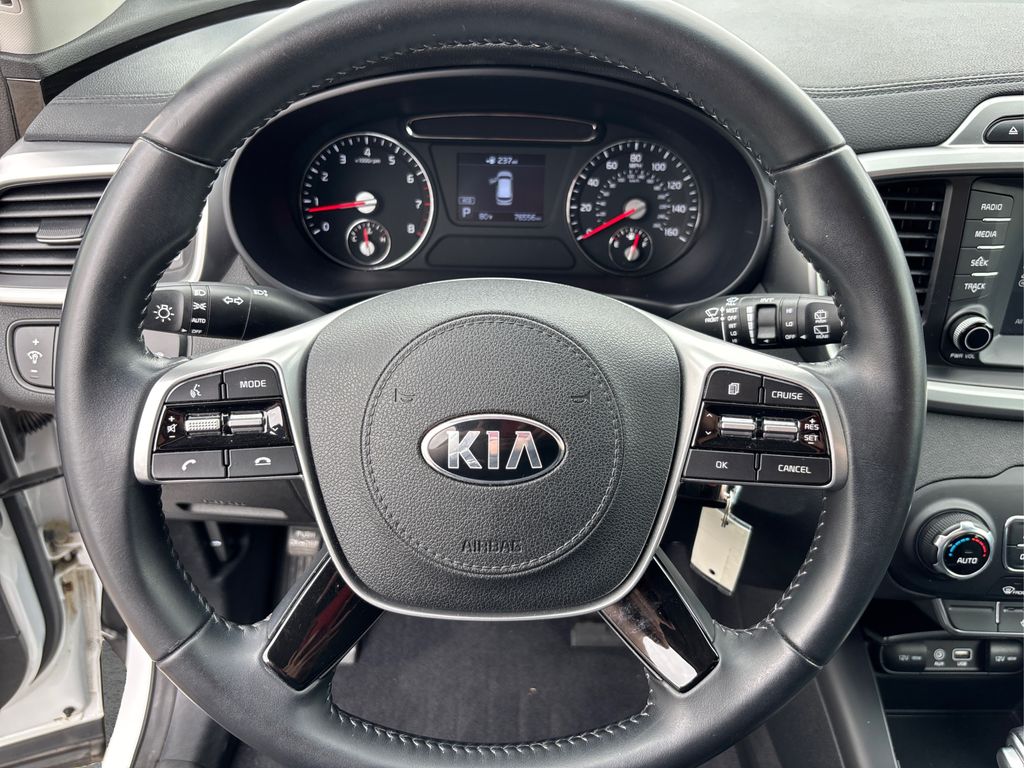2019 Kia Sorento LX photo 20