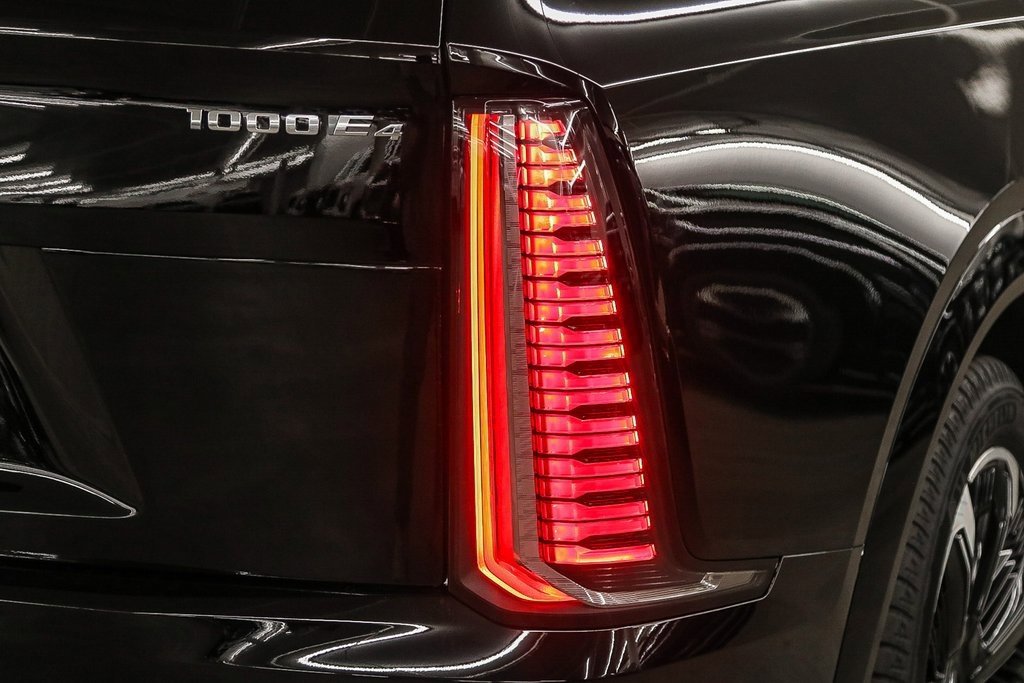 2026 Cadillac Escalade Sport photo 4