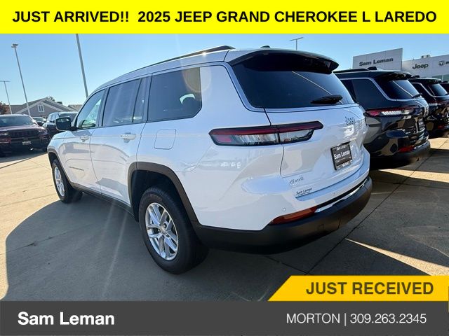 2025 Jeep Grand Cherokee Laredo X photo 10