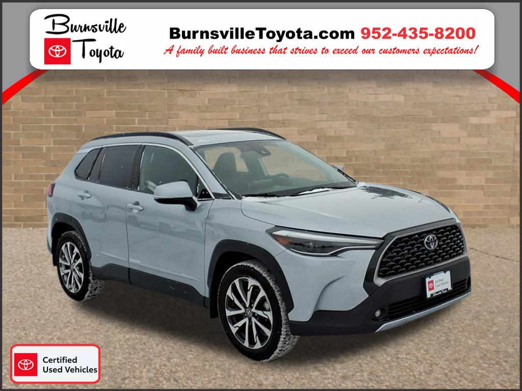 2022 Toyota Corolla Cross XLE