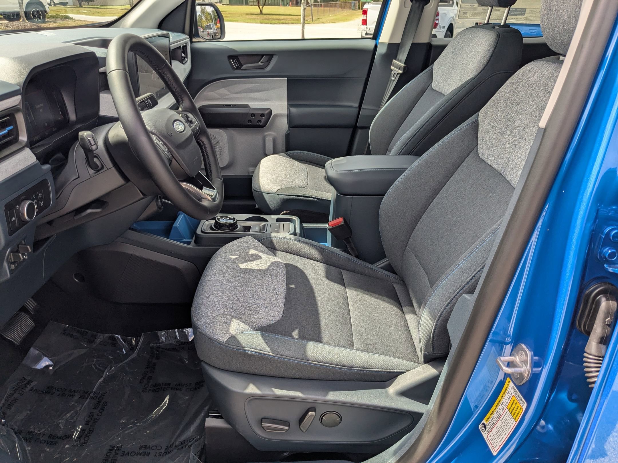 2025 Ford Maverick XLT photo 13