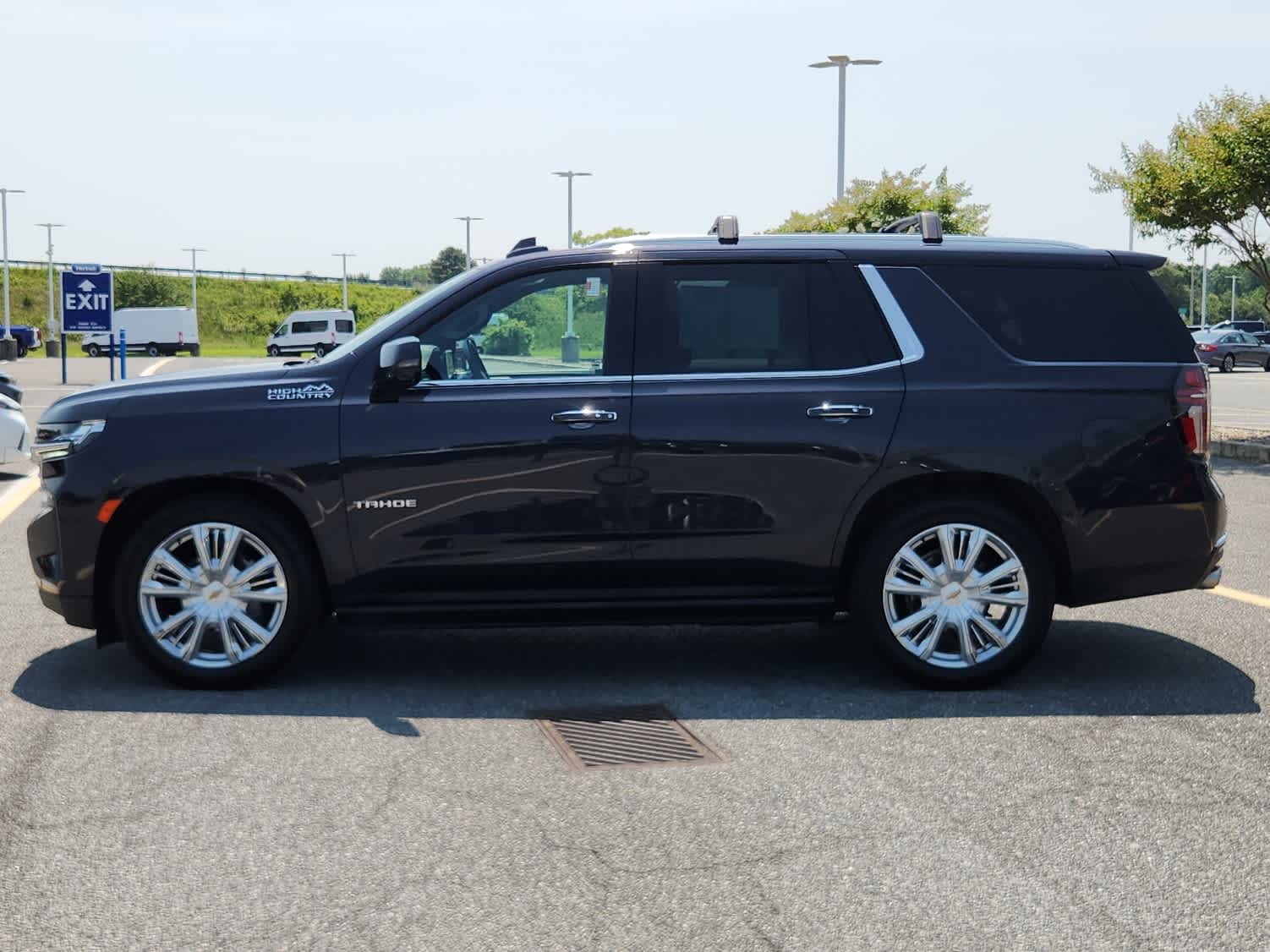 2023 Chevrolet Tahoe High Country photo 4