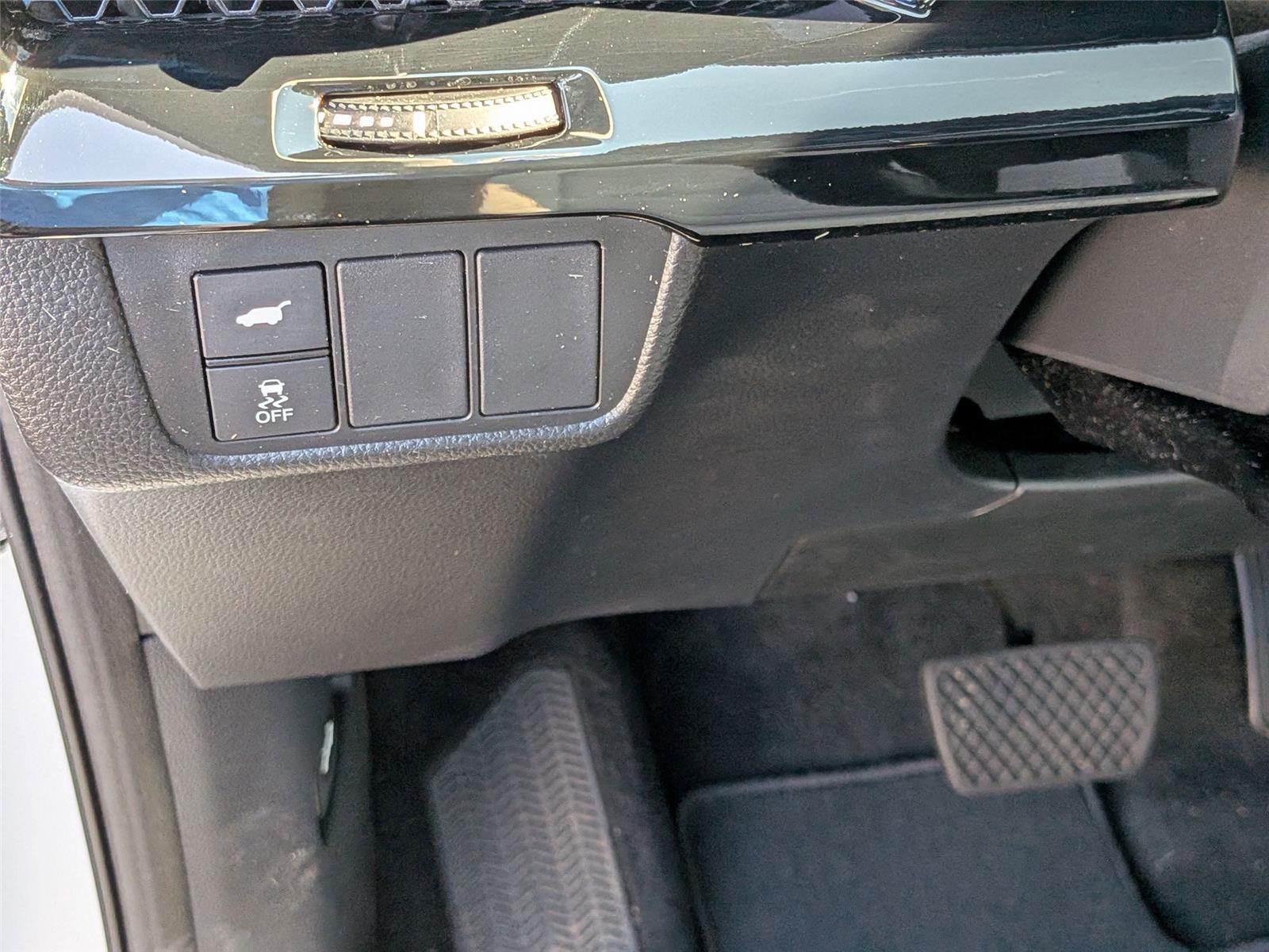 2025 Honda CR-V Hybrid Sport Touring photo 16