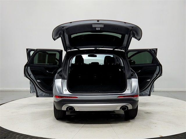 2022 Lincoln Corsair Standard photo 14