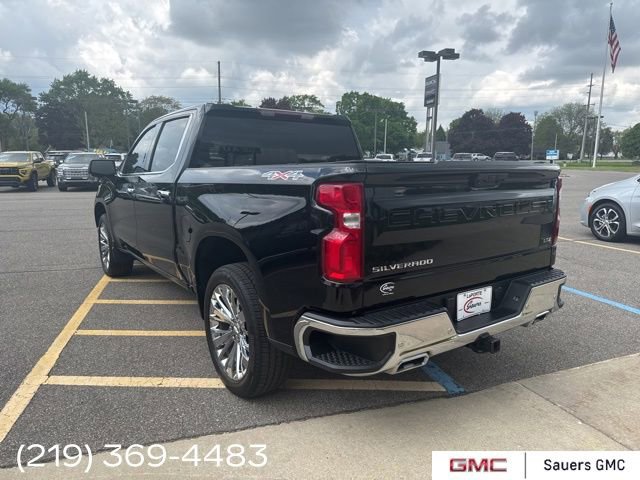 2023 Chevrolet Silverado 1500 LTZ photo 3