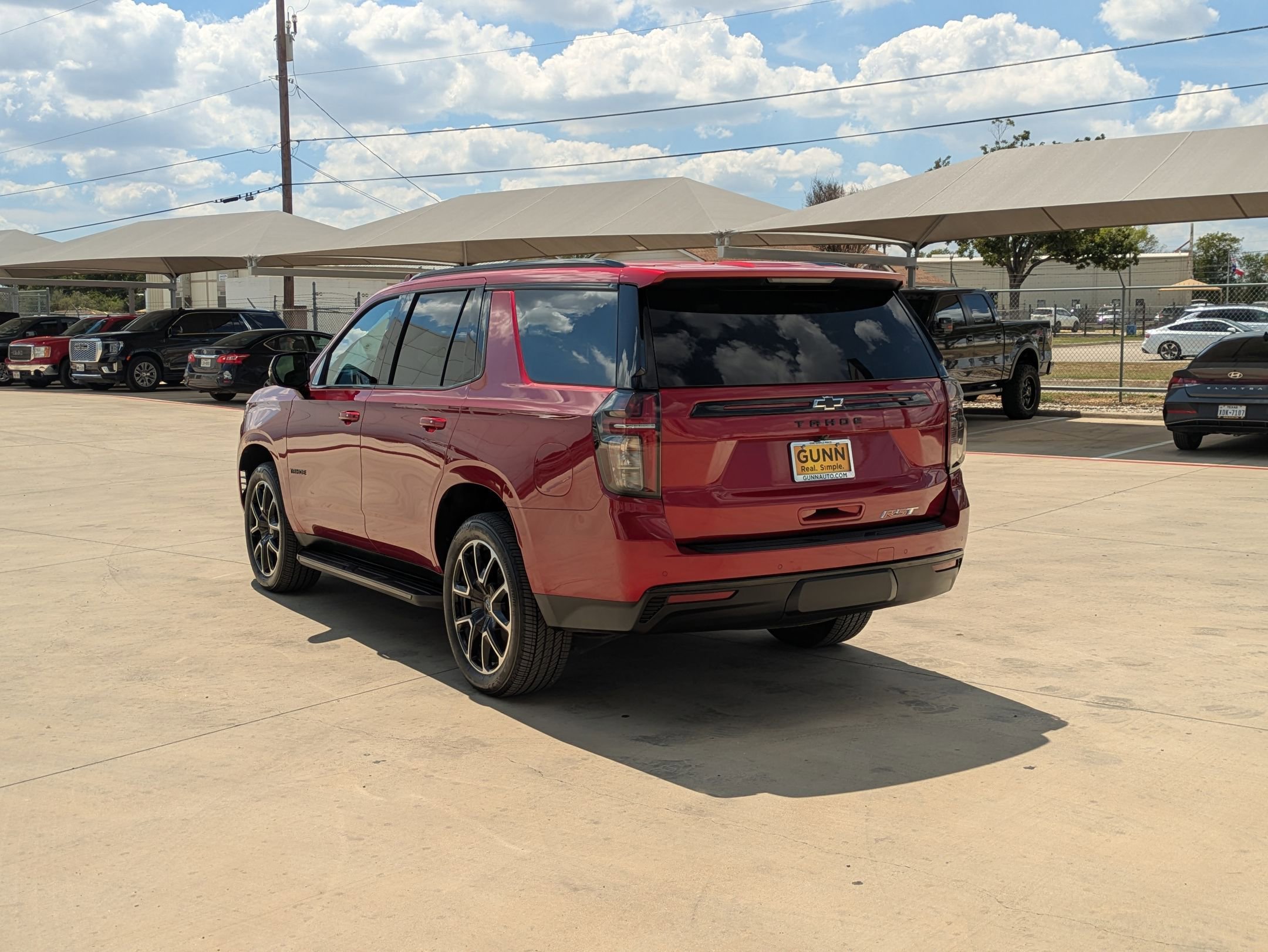 2023 Chevrolet Tahoe RST photo 4
