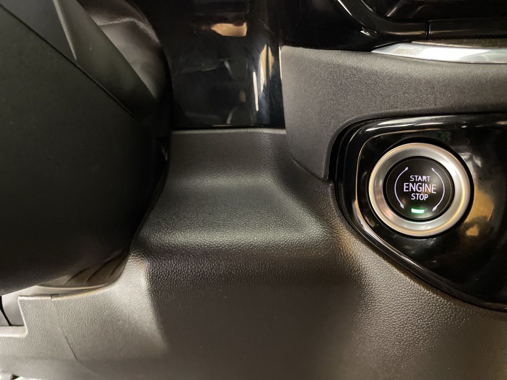 2022 Chevrolet Silverado 1500 RST photo 25