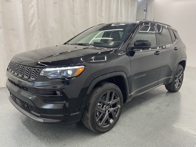 2024 Jeep Compass Limited photo 4