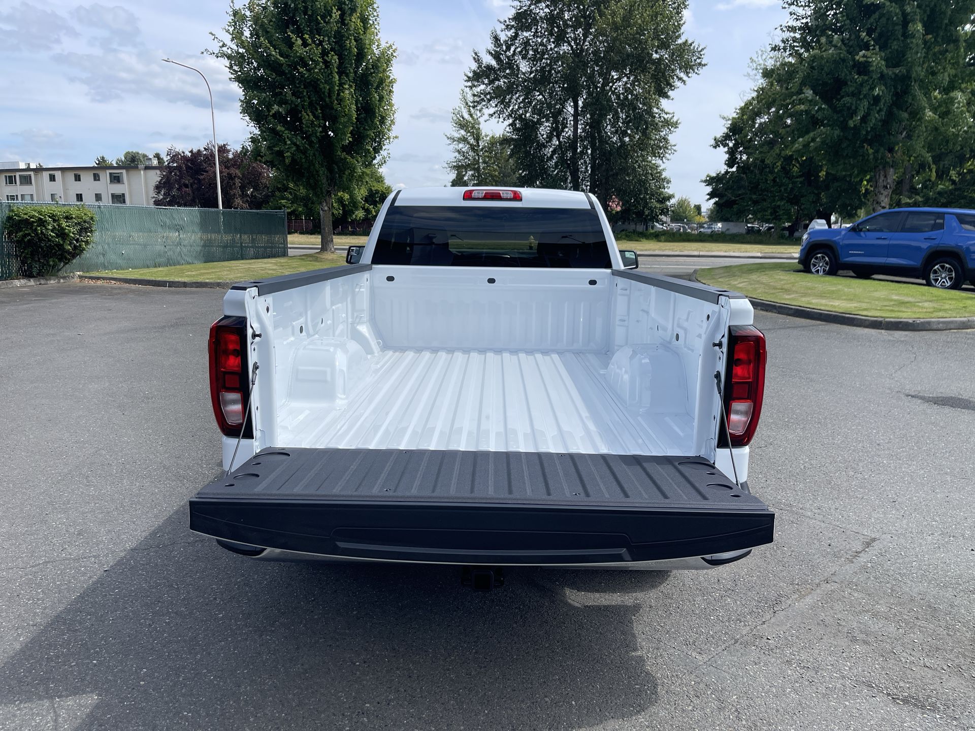 2025 Gmc Sierra Base photo 22