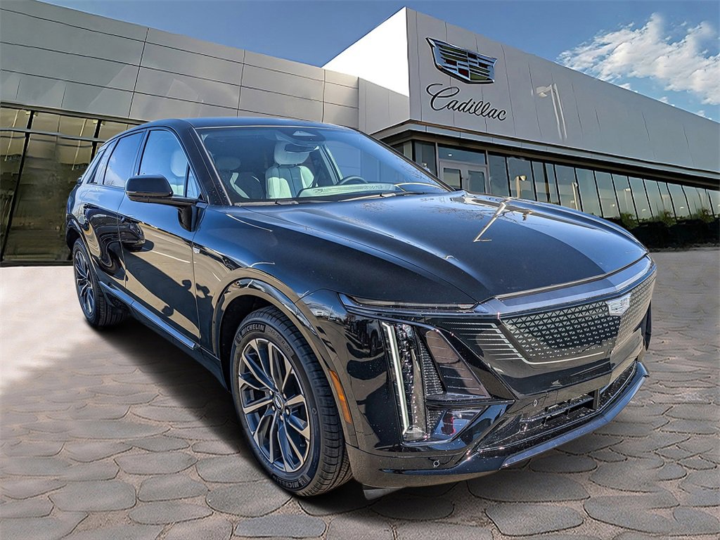 2026 Cadillac Lyriq Sport photo 3