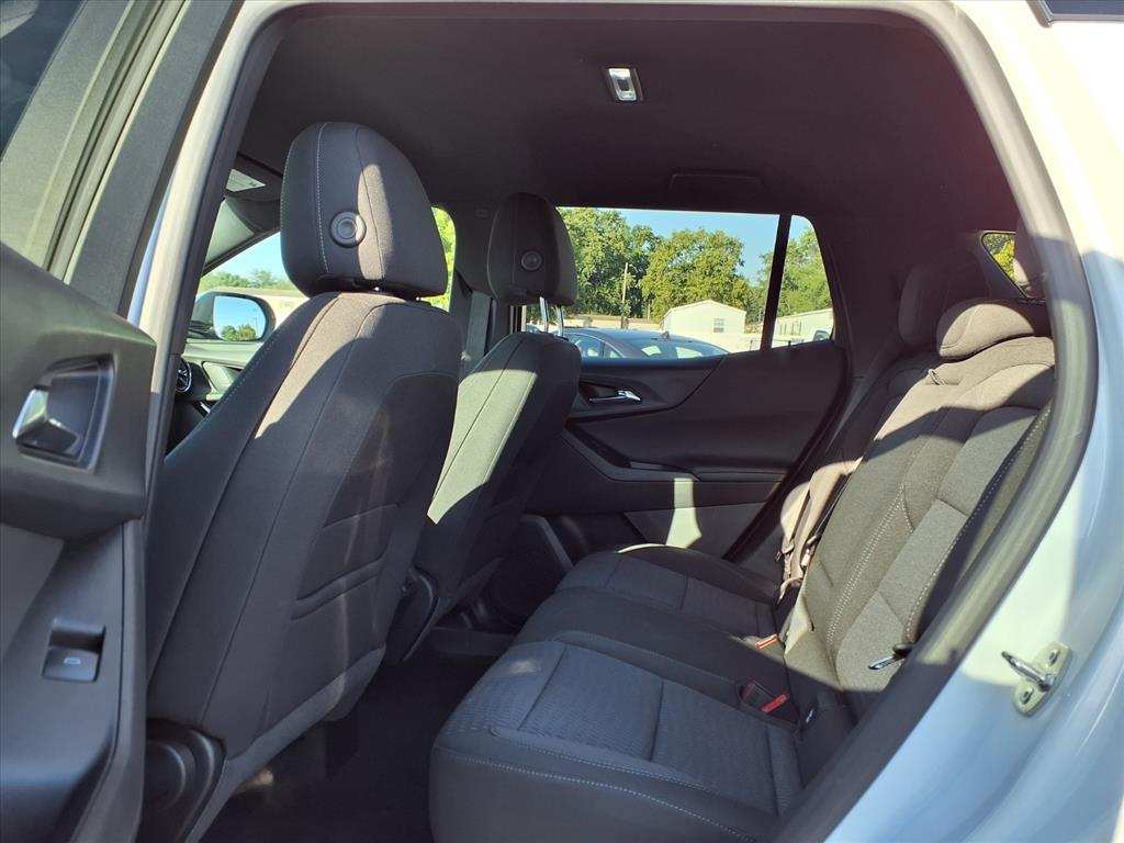 2025 Chevrolet Equinox LT photo 21
