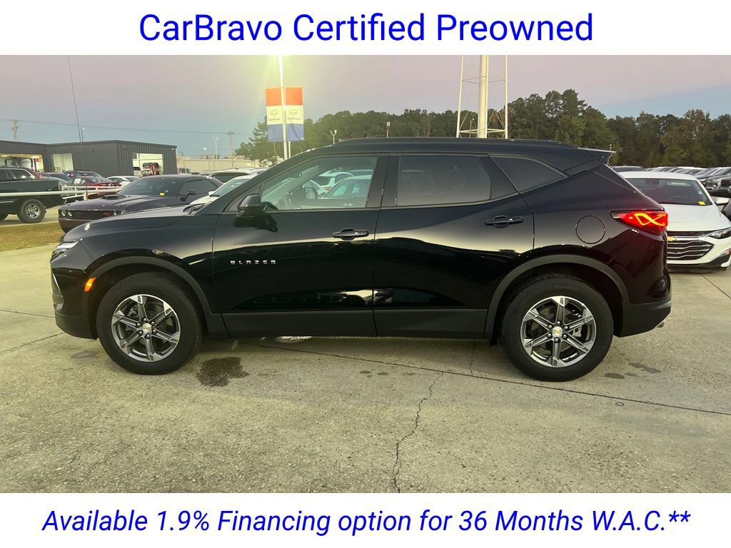 2024 Chevrolet Blazer 2LT photo 2