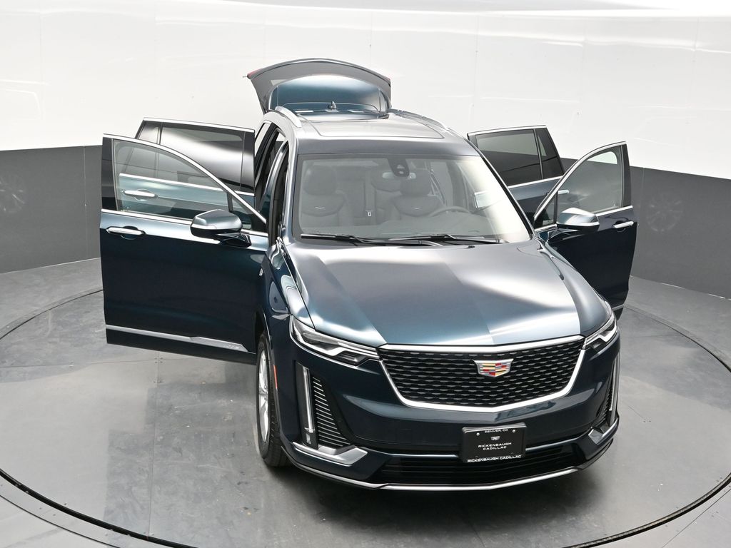 2025 Cadillac XT4 Luxury photo 34