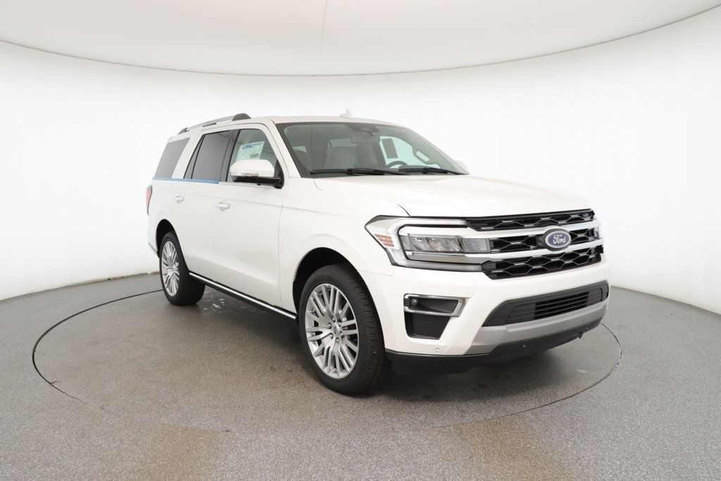 Used 2024 Ford Expedition Limited 4×4 with Equipment Group 302A & 15.5