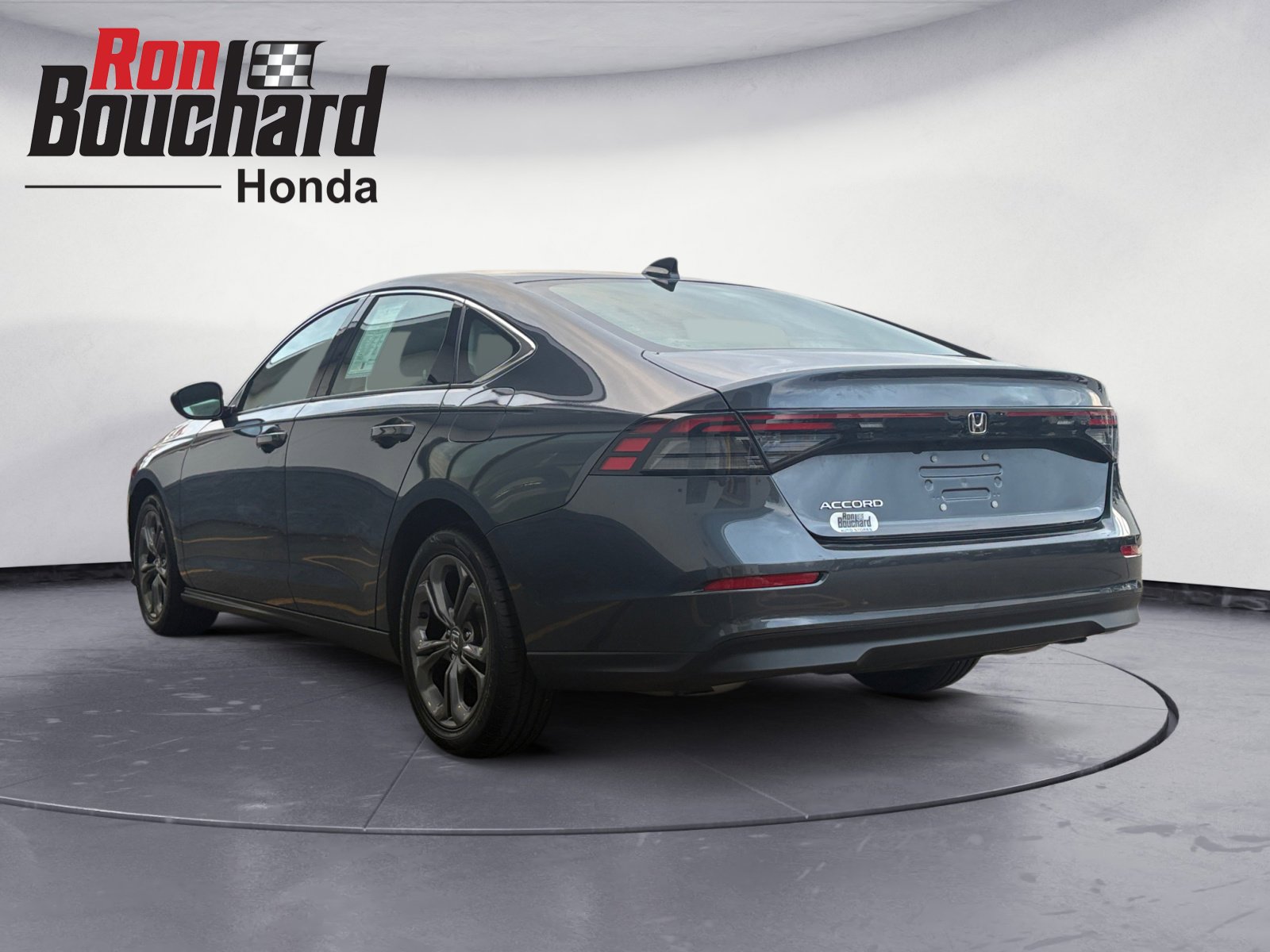 2023 Honda Accord EX photo 4