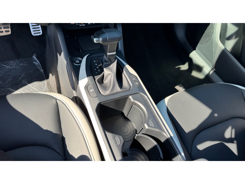 2025 Kia K4 GT-Line Turbo photo 21