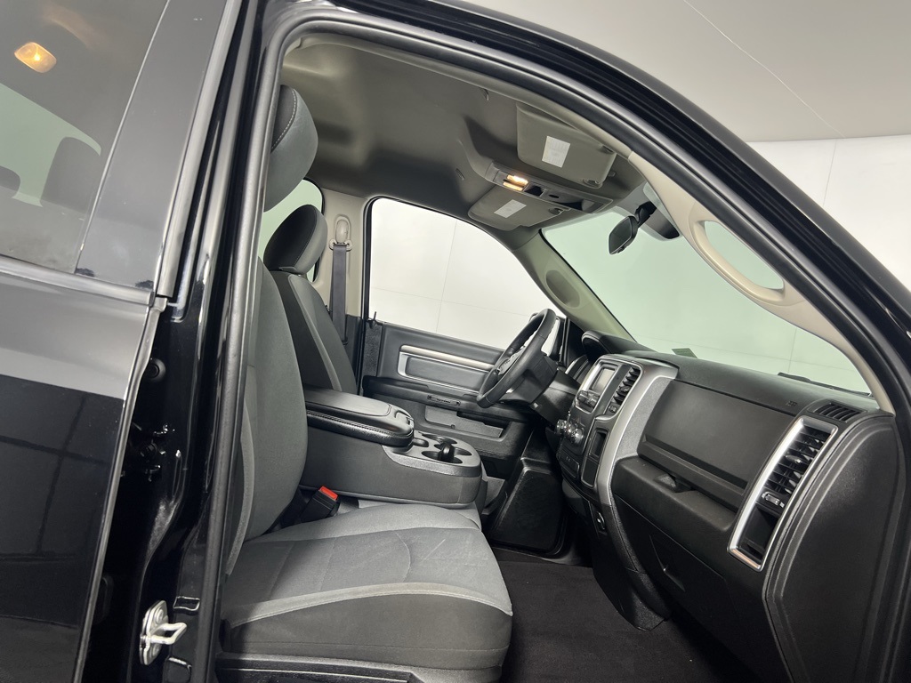2024 Ram 1500 Classic SLT photo 25