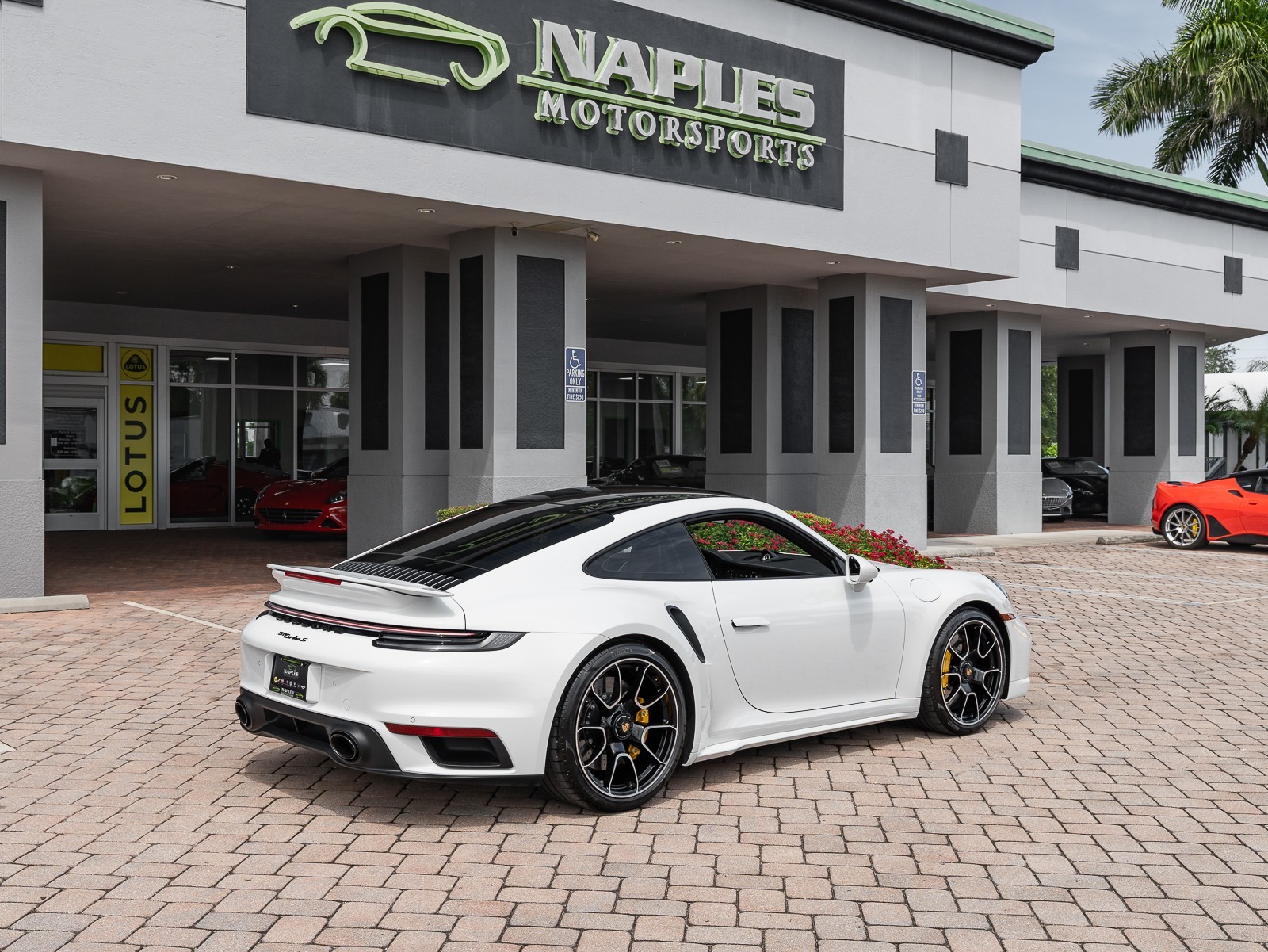 2023 Porsche 911 Turbo S photo 31