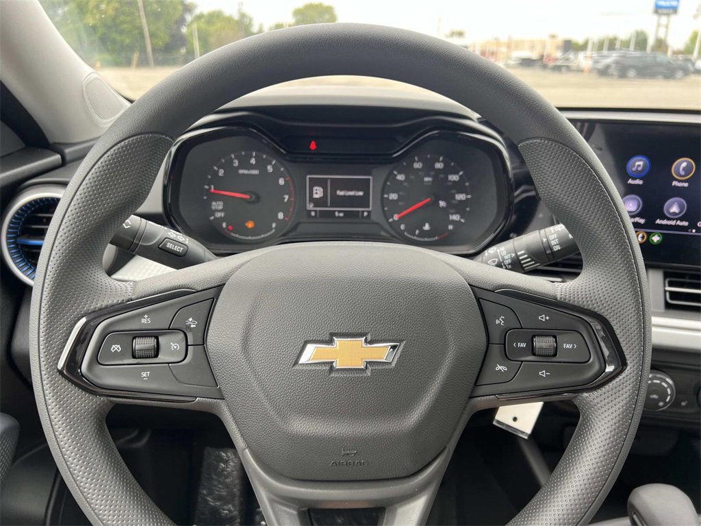 2026 Chevrolet Trax LS photo 14