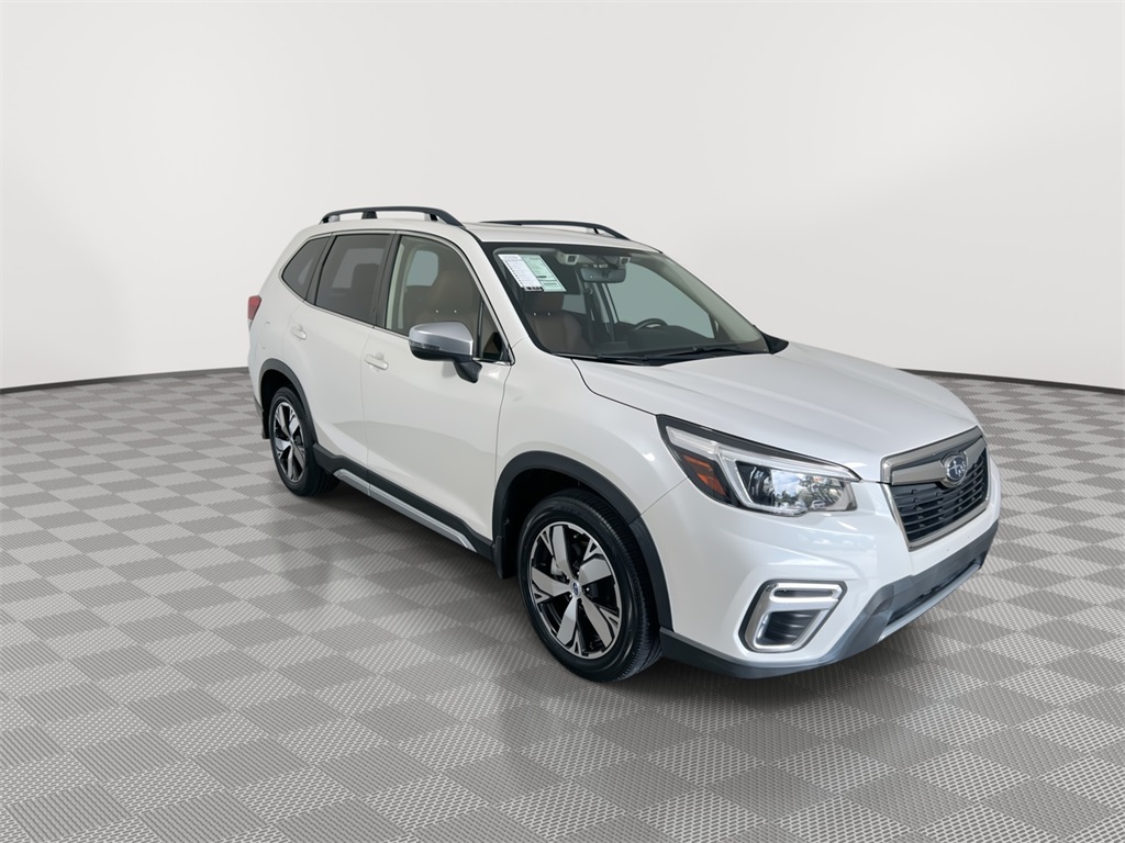 2021 Subaru Forester Touring photo 2