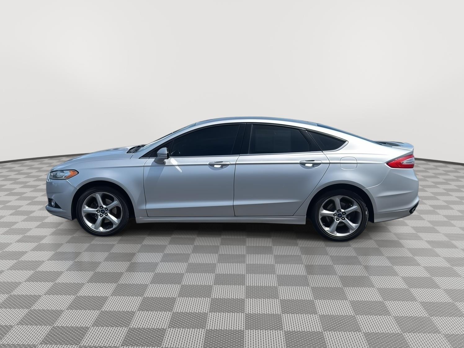 Used 2015 Ford Fusion SE with VIN 3FA6P0T94FR207229 for sale in Moses Lake, WA