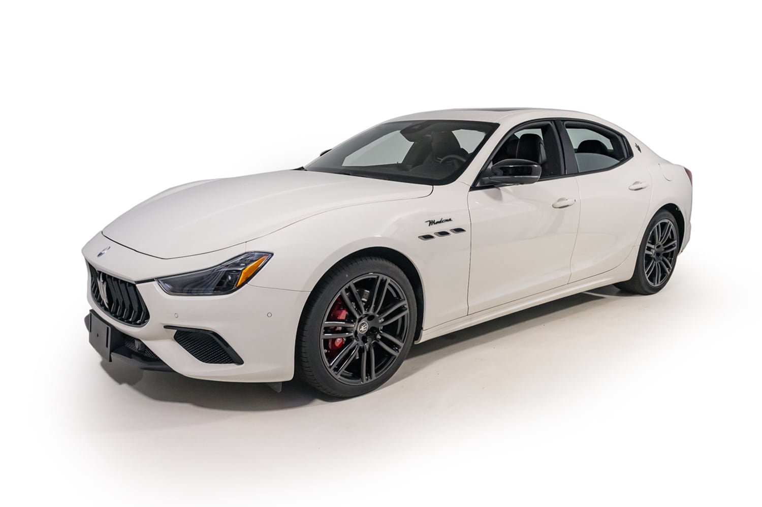 2024 Maserati Ghibli Modena photo 2