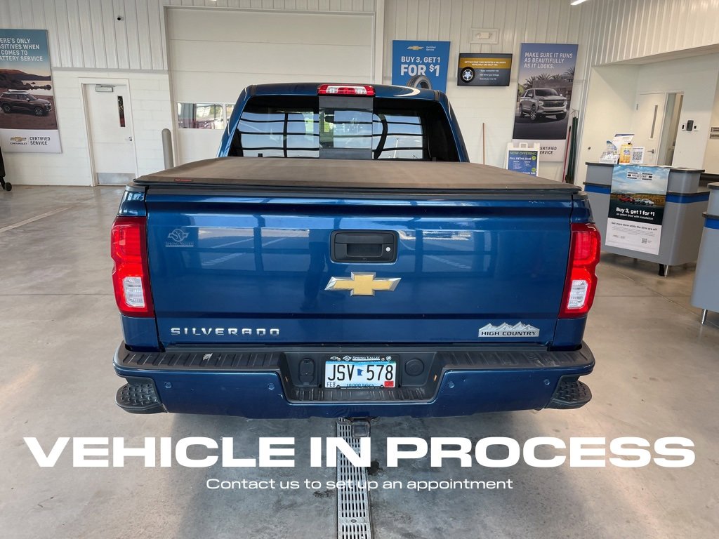 2017 Chevrolet Silverado 1500 High Country photo 3