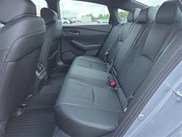2025 Honda Accord Hybrid Sport-L photo 6