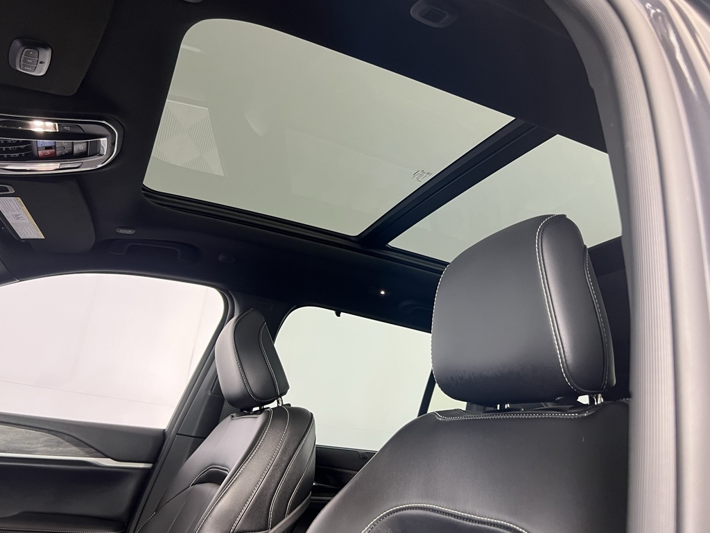 2024 Jeep Grand Cherokee Limited photo 23