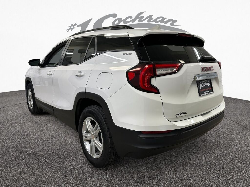 2023 Gmc Terrain SLE photo 3