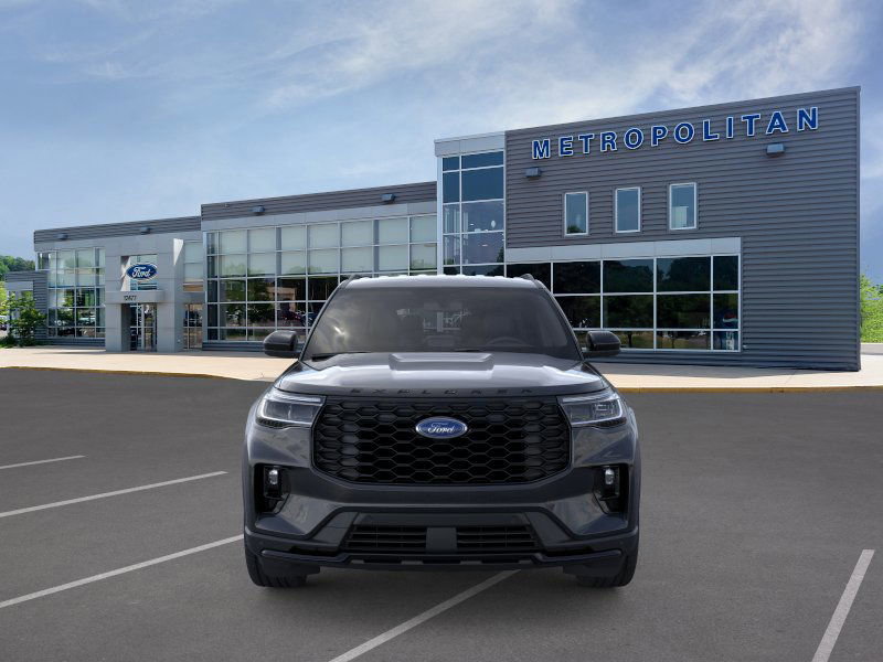 2025 Ford Explorer ST-Line photo 4