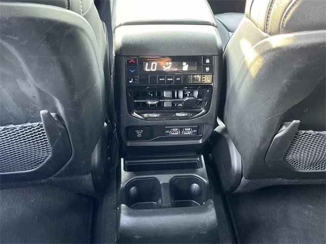 2024 Jeep Grand Cherokee Limited photo 15