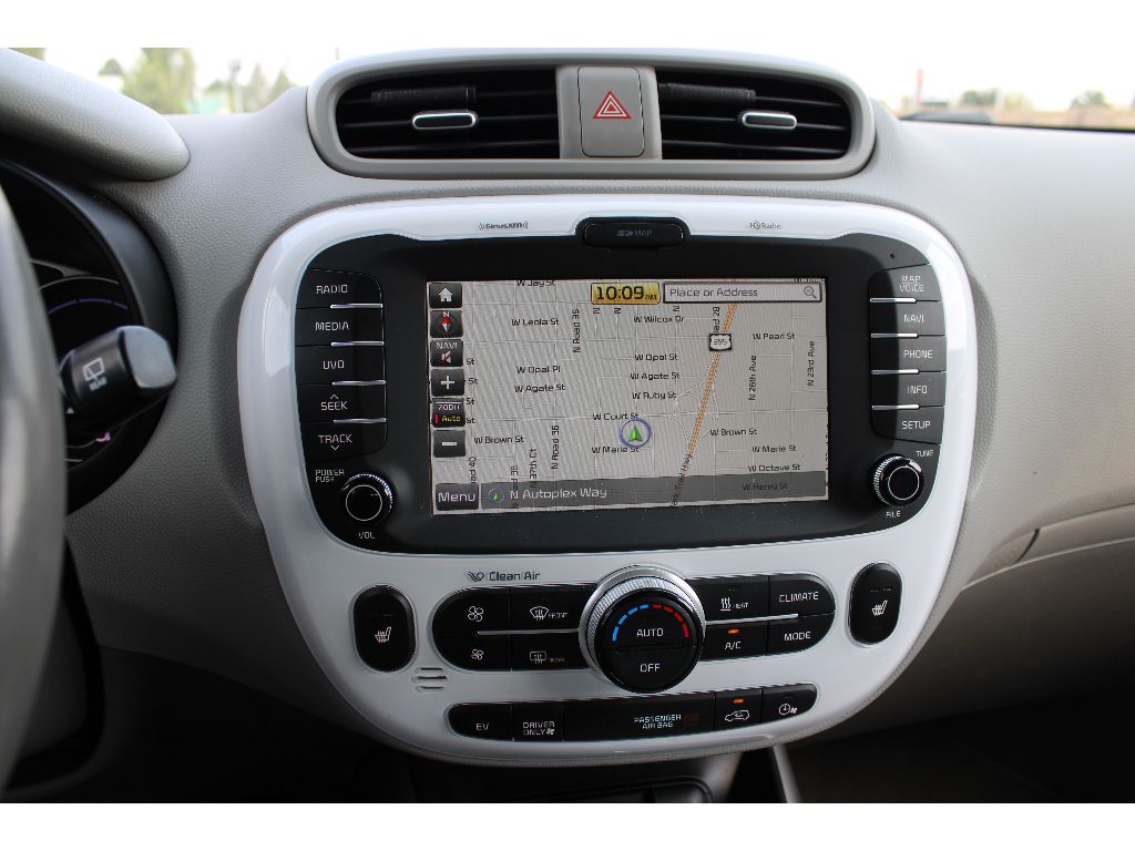 2017 Kia Soul EV photo 15