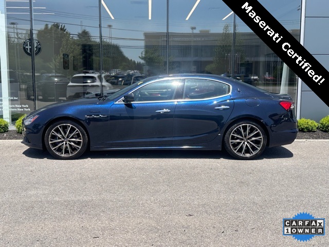 2022 Maserati Ghibli Modena Q4 photo 2