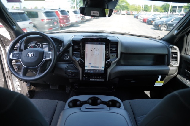 2025 Ram 3500 Tradesman photo 29
