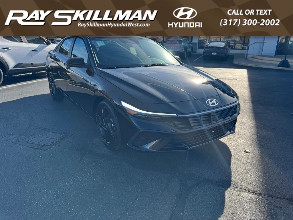 2026 Hyundai Elantra SEL's photo