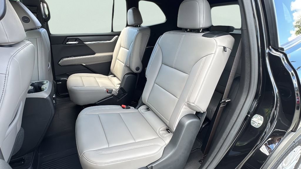 2026 Gmc Acadia Elevation photo 23