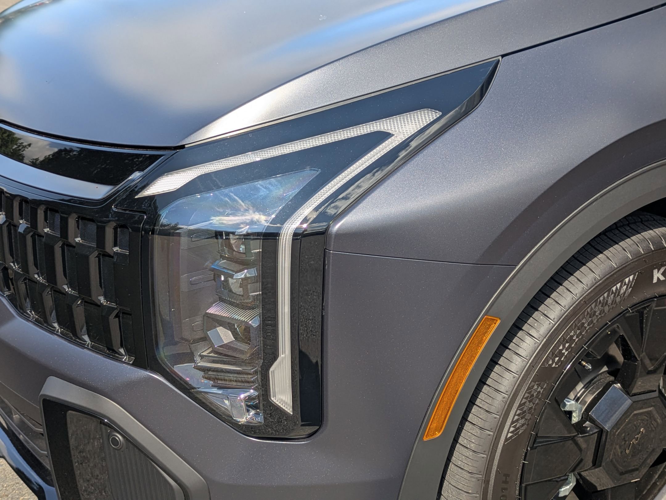 2026 Kia Sportage X-Line photo 4