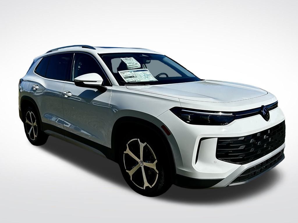 2026 Volkswagen Tiguan SE photo 2