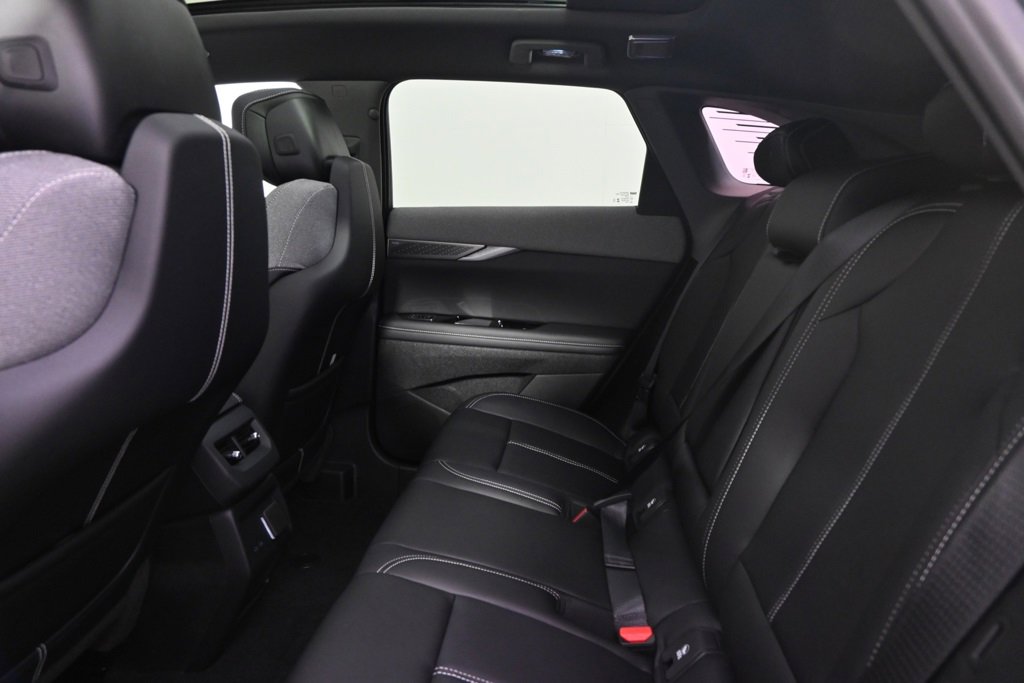 2025 Cadillac Optiq Sport photo 18