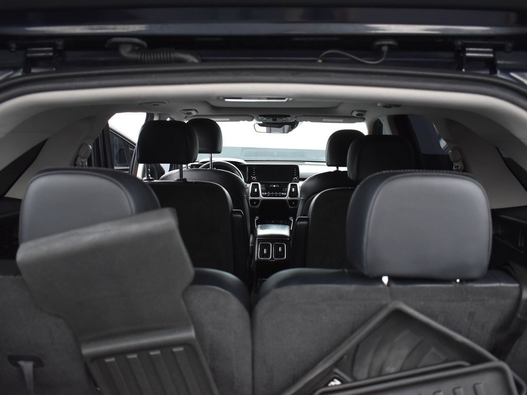 2022 Kia Sorento Plug-In Hybrid SX photo 23