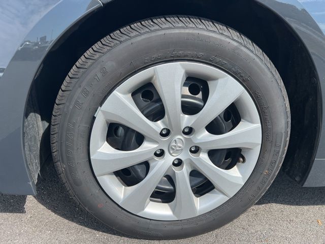 2024 Toyota Corolla LE photo 9