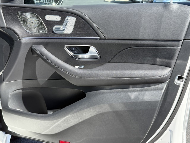 2026 Mercedes Benz GLE 450 4MATIC photo 24