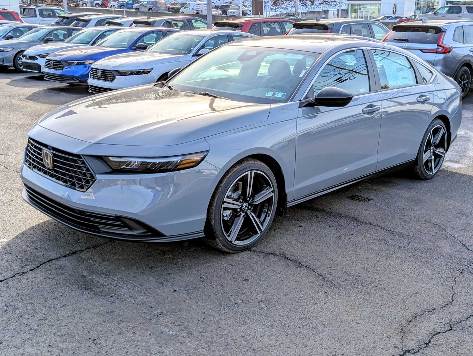 2025 Honda Accord Hybrid Sport's photo