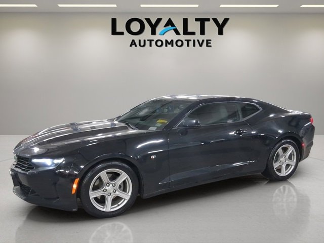 2022 Chevrolet Camaro 1LT's photo