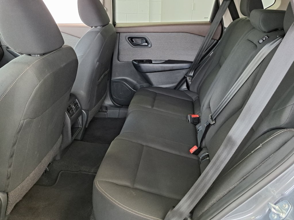 2023 Nissan Rogue S photo 21