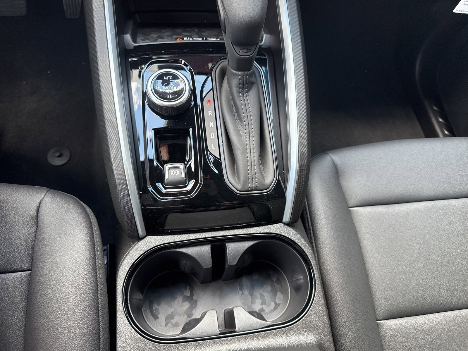 2026 Chevrolet Colorado Trail Boss photo 23