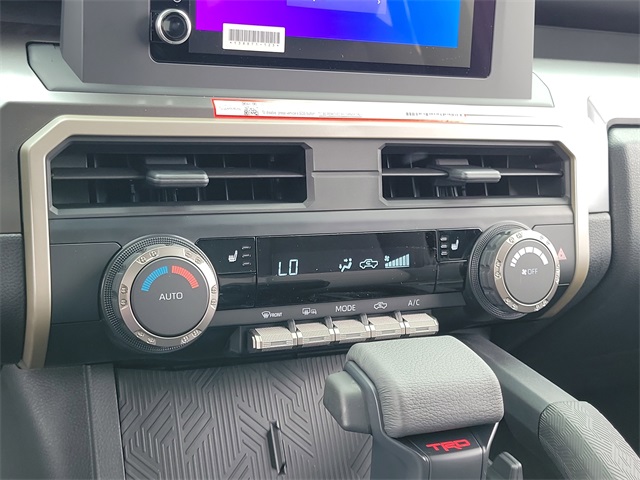 2025 Toyota Tacoma TRD Off-Road Double Cab photo 25